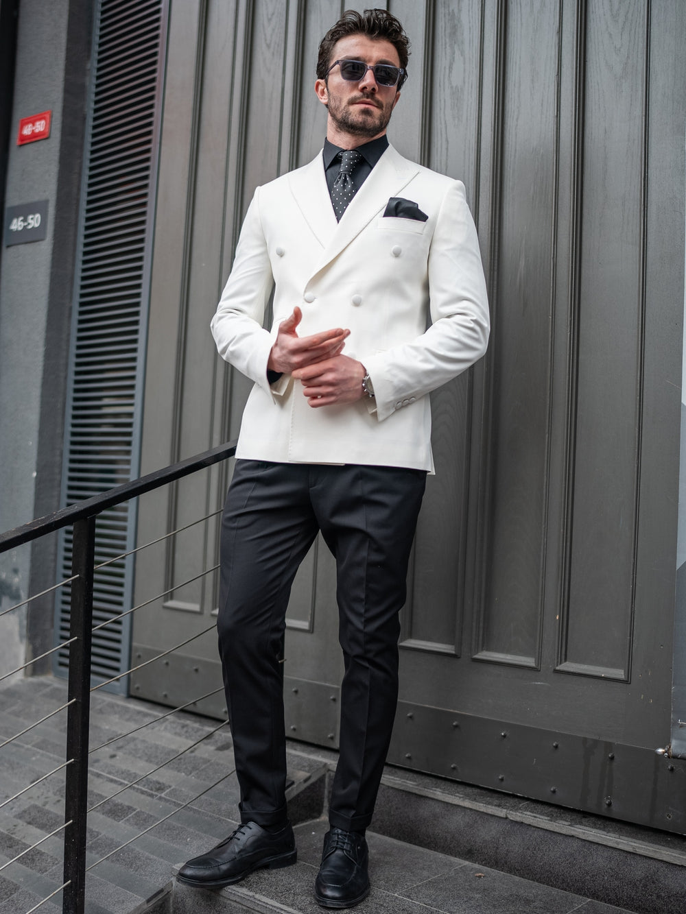 XAYWEAR™ Ivory Double-Breasted Tuxedo Jacket XR397